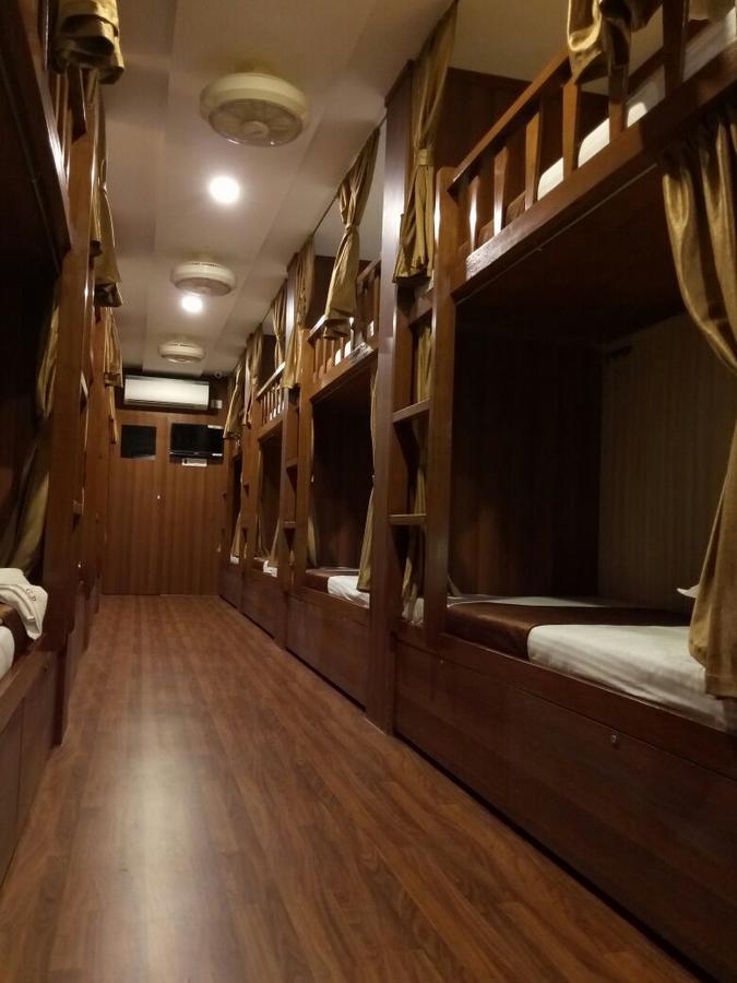Classic Dormitory Mumbai Dış mekan fotoğraf